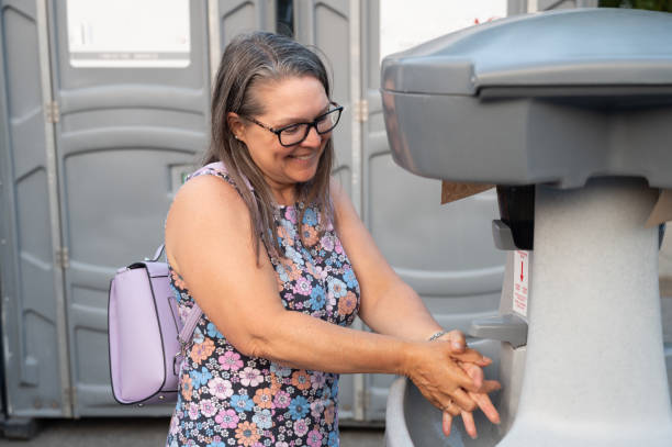 Best Portable bathroom rental  in Robertsville, NJ